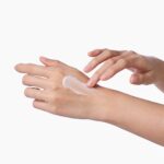 کرم ضد لک و روشن کننده ترانزامیک اسید دکتر ملاکسین | DR.Melaxin TX Cream - Image 3