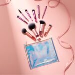 ست براش مینی مسافرتی ریل تکنیکس ۱۰ تکه | Real Techniques Travel Fantasy Mini Brush Kit 10 Piece Set - Image 4